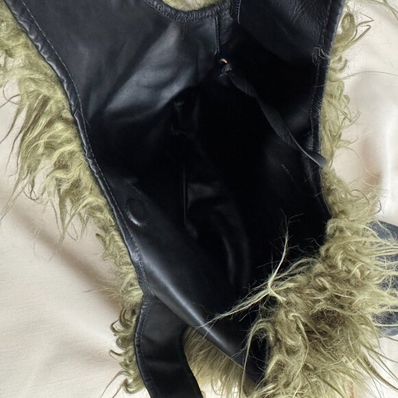 Dries Van Noten Fuzzy Tote Bag in Green - Picture 11 of 16